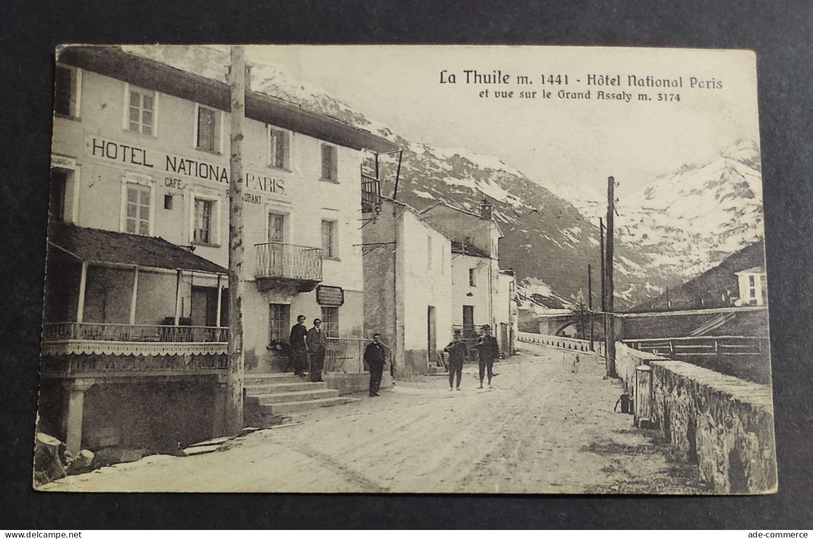 Cartolina La Thuile - Hotel National Paris E Vue Sur Le Grand Assaly                                                     - Aosta