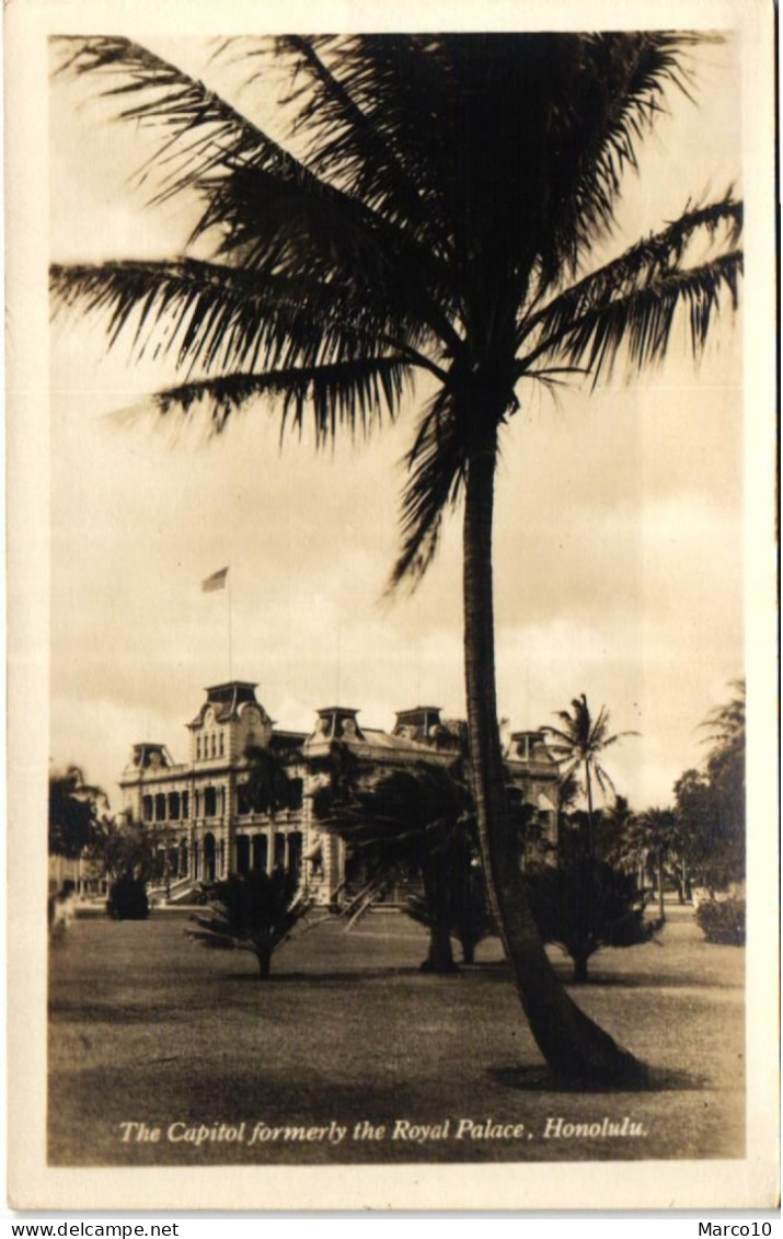 CARTE PHOTO  THE CAPITOL HONOLULU HAWAII - Honolulu