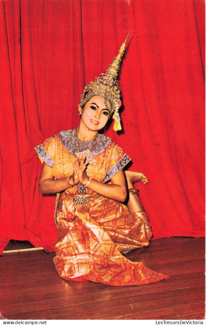 THAILAND - A Posture Of "Lakorn" - Thai Theatrical Play - Carte Postale Ancienne - Tailandia