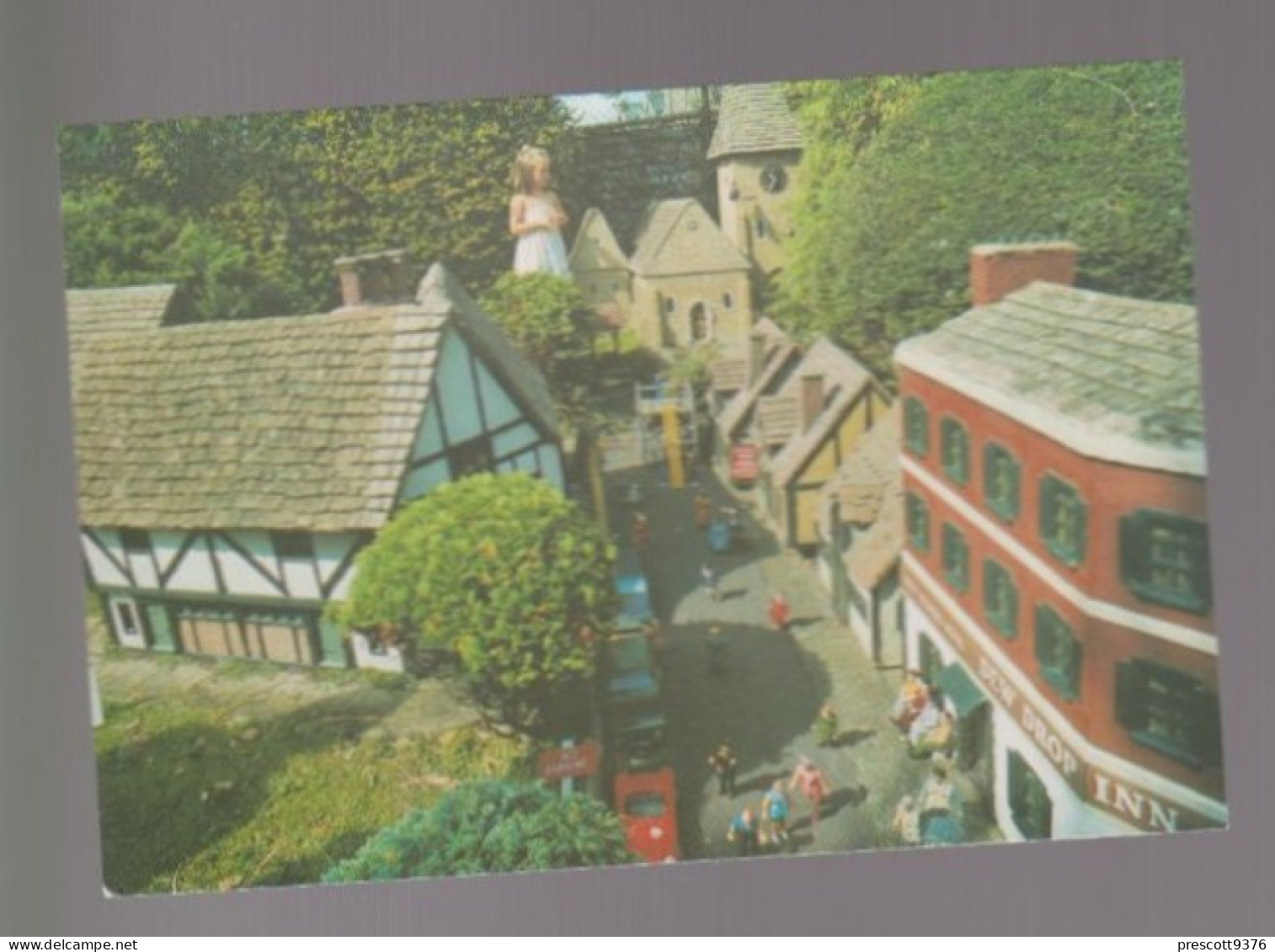 West Cliff Model Village, Ramsgate Kent, UK   -   Unused Postcard   - UK15 - Ramsgate