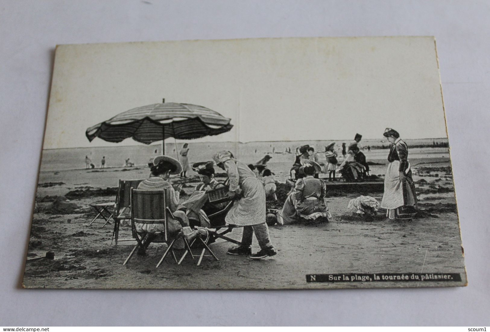 Sur La Plage, La Tournée Du Patissier. - Mercanti