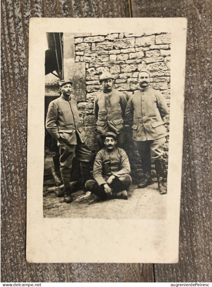 Photo Carte Poilus Groupe De Soldats 14-18 - 1914-18