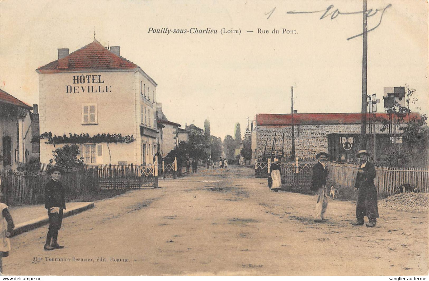 CPA 42 POUILLY SOUS CHARLIEU / RUE DU PONT - Sonstige & Ohne Zuordnung