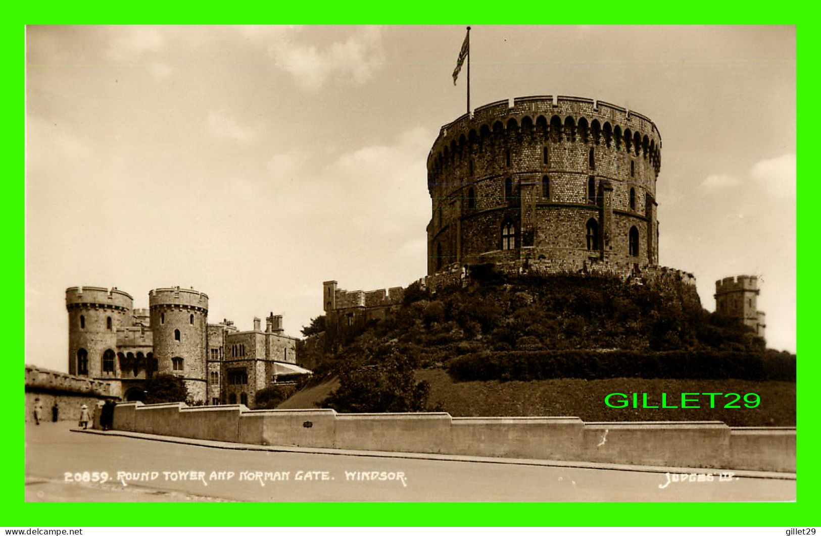 WINDSOR, UK - ROUND TOWER AND NORMAN GATE - JUDGES LTD - - Windsor