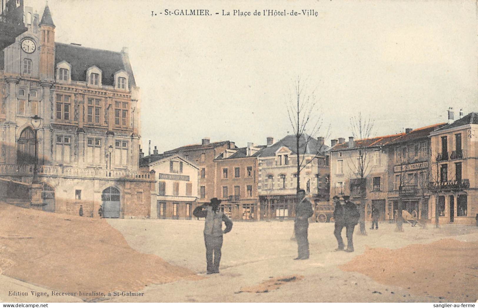 CPA 42 SAINT GALMIER / PLACE DE L'HOTEL DE VILLE - Otros & Sin Clasificación