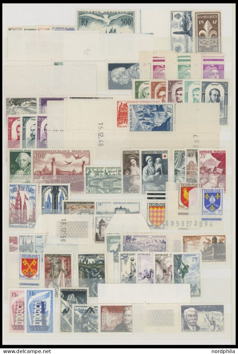 SAMMLUNGEN , Postfrische Teilsammlung Frankreich Von 1945-60 Mit Mittleren Ausgaben, U.a. Mi.Nr. 782, 1120, 1132-34, Pra - Verzamelingen