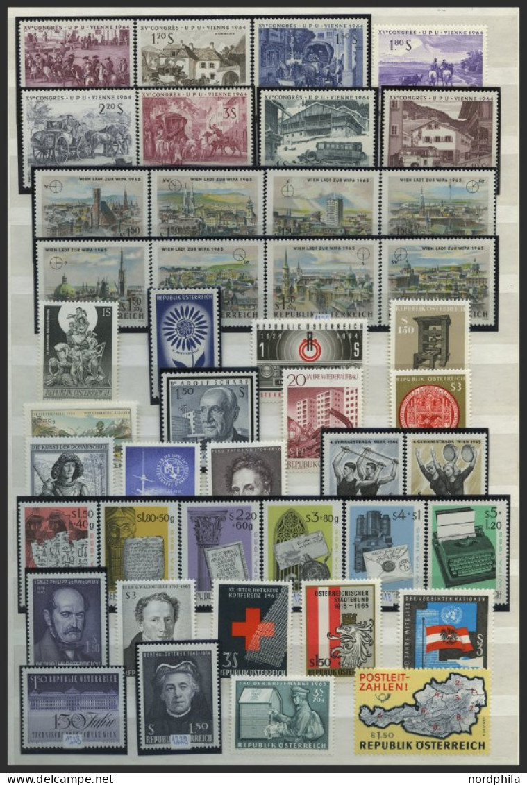 SAMMLUNGEN , Postfrische Sammlung Österreich Von 1959-89 Im Einsteckbuch, Komplett Bis Auf Freimarken-Ausgaben, Prachter - Sammlungen