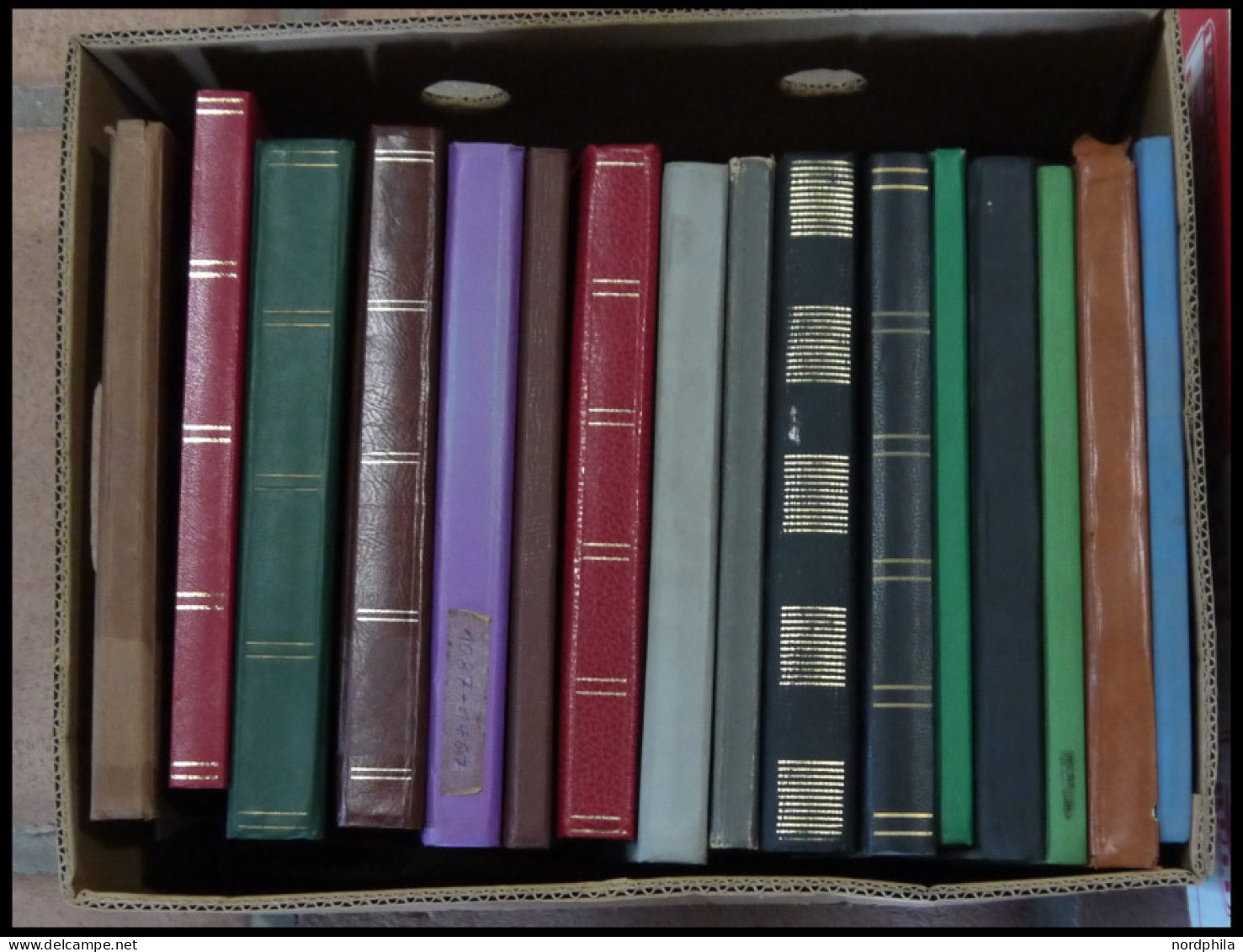 WUNDERKISTEN, NACHLÄSSE O,, , 16 Großformatige Einsteckbücher Aus Aller Welt Im Bananenkarton, Fundgrube - Other & Unclassified