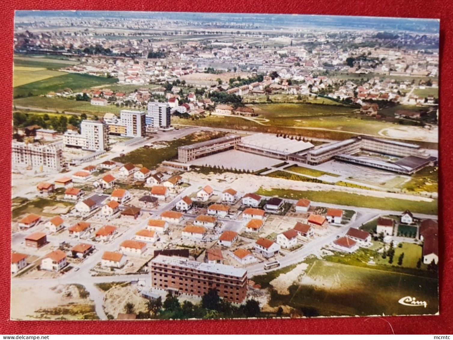 CPM -  Saint Louis -(Ht-Rhin) - "Porte De France" - Vue Aérienne - Quartier Ouest De La Ville  Avec Le Lycée Technique - Saint Louis