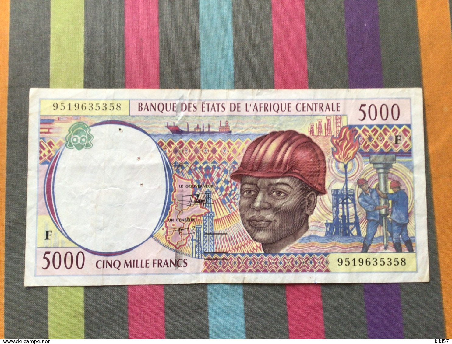 AFRIQUE CENTRALE Billet De 5000 Francs - Centraal-Afrikaanse Staten