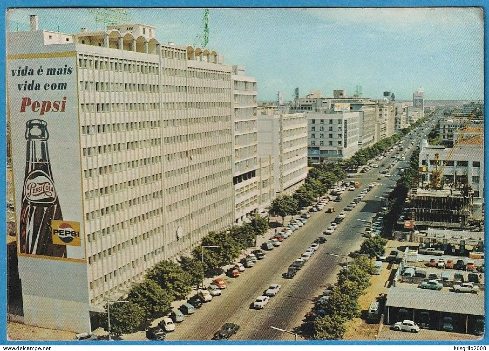 Moçambique - Lourenço Marques. Avenida Da República - Mozambique