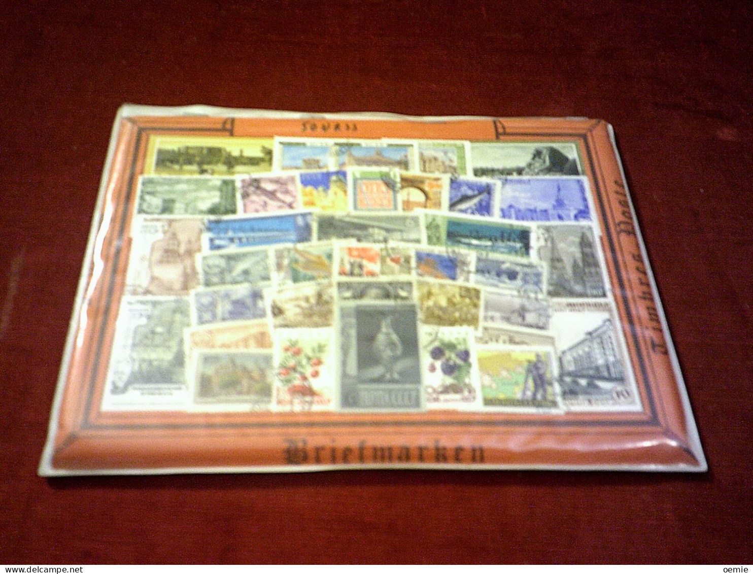 1  PLAQUES DE  50   TIMBRES   DE  LA RUSSIE URSS - Collections