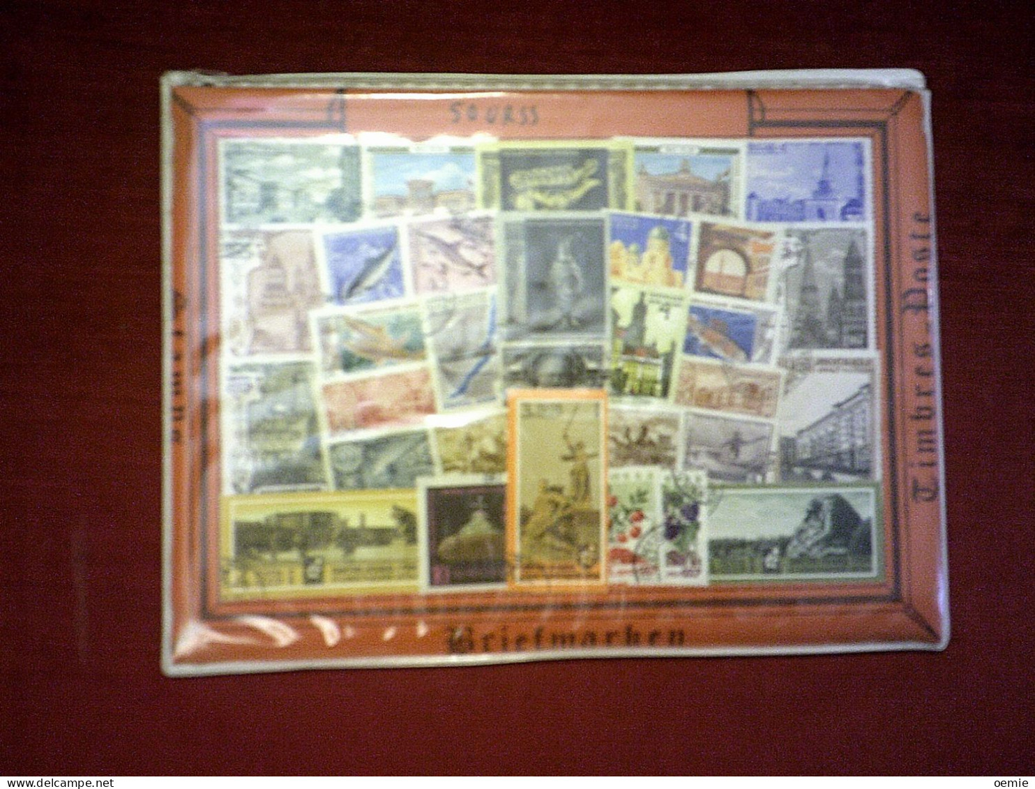 1  PLAQUE  DE  50   TIMBRES   DE  LA RUSSIE URSS - Verzamelingen