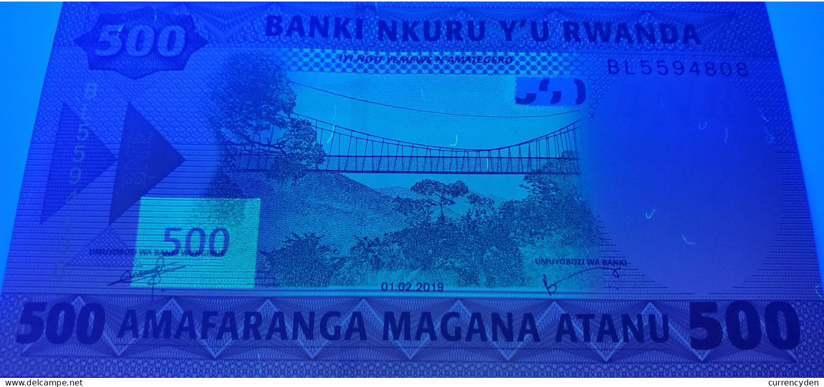 Rwanda 500 Francs, Rope Bridge In National Park / Students And Lap Tops UNC 2019 - Ruanda