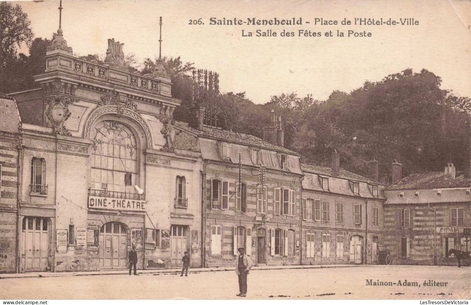 FRANCE - Marne - Sainte Menehould - Place De L'Hôtel De Ville - La Salle Des Fêtes Et La Poste - Carte Postale Ancienne - Sainte-Menehould