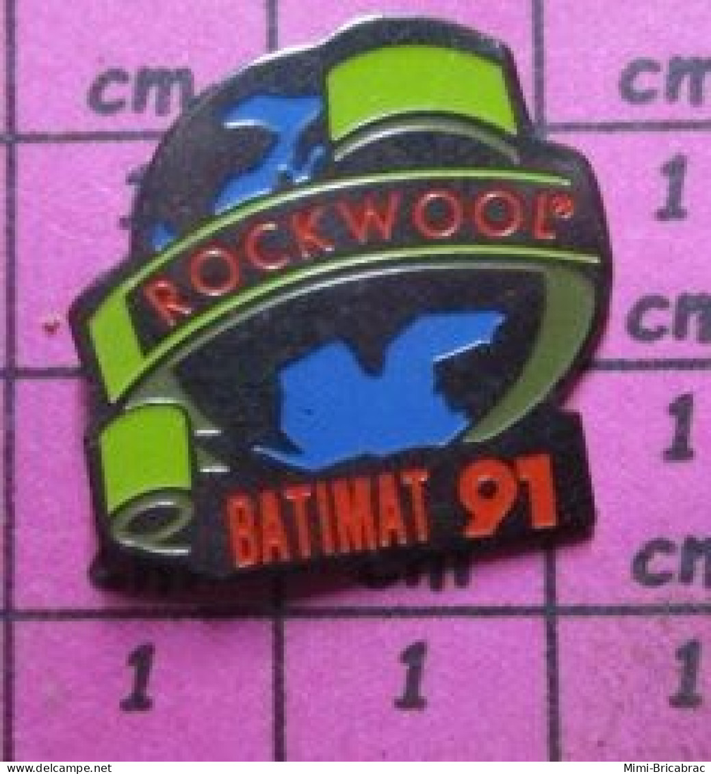 818A  Pin's Pins / Beau Et Rare / THEME MARQUES / BATIMLAT 91 ROCKWOOL - EDF GDF