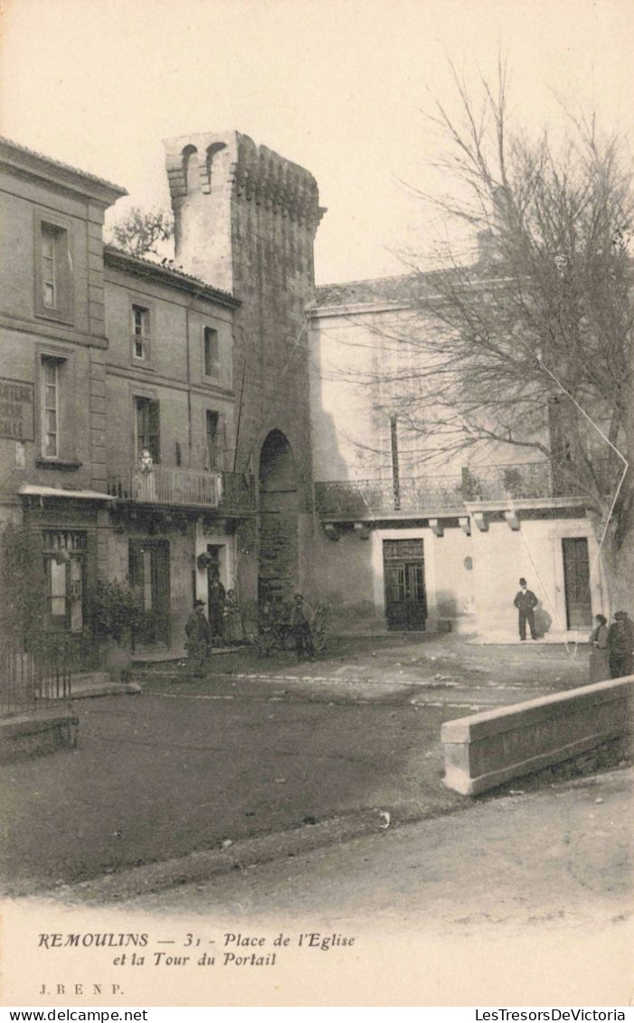 FRANCE - Gard - Remoulins - Place De L'église Et De La Tour Du Portail - J.BENP. - Carte Postale Ancienne - Nîmes