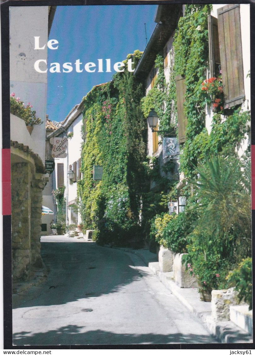 83 - Le Castellet - Une Rue Typique Du Village - Le Castellet