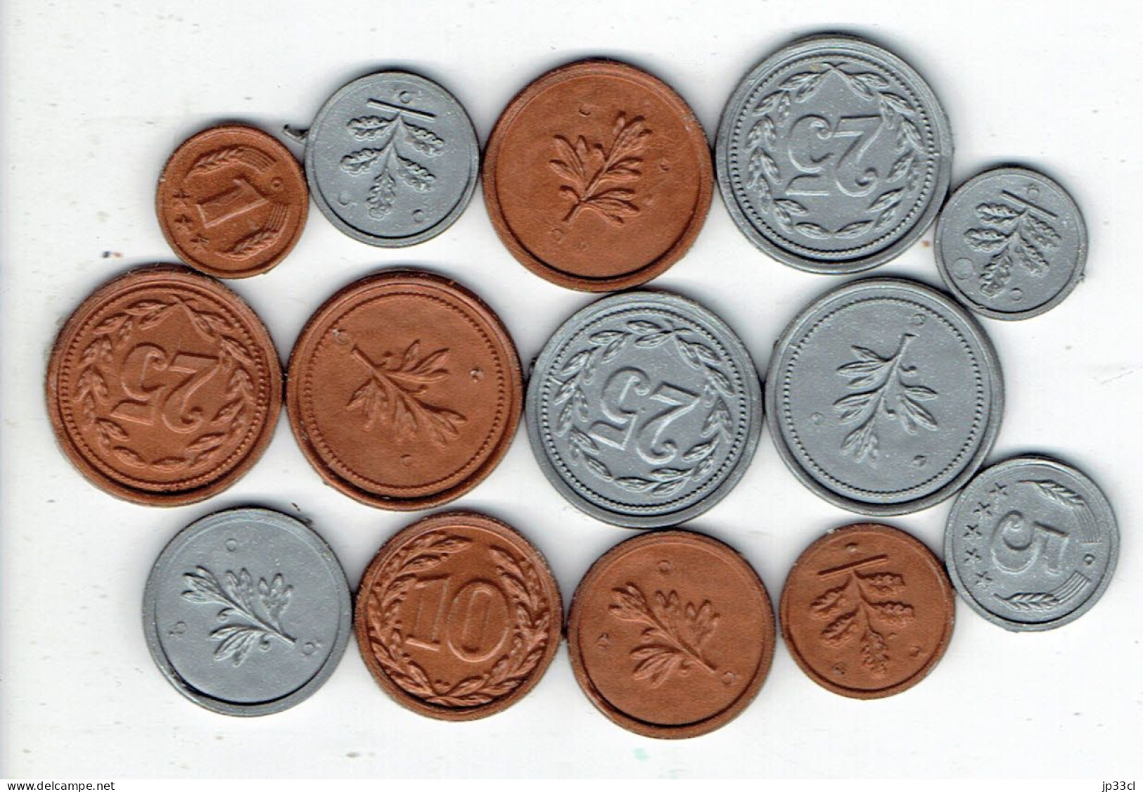Petit Porte-monnaie Avec Reproductions De Billets De Banque Belges (50 F Et 100 F) Et Pièces De Monnaie En Plastique - Non Classés