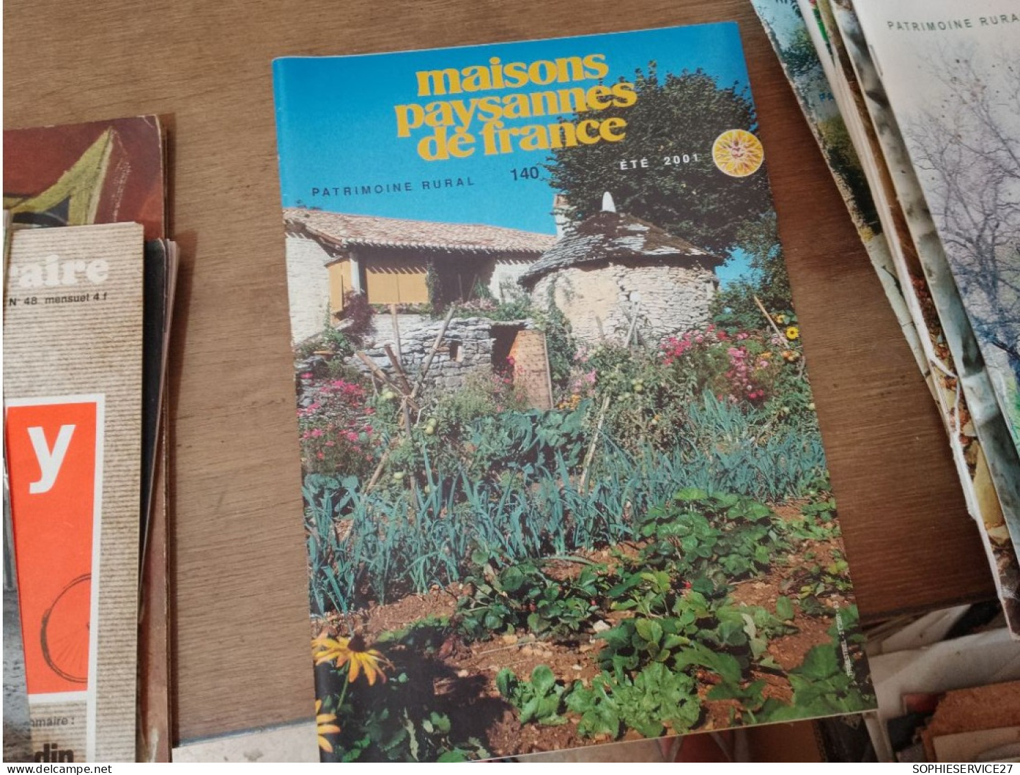 131 // MAISONS PAYSANNES DE FRANCE  / 2001 / LE PETIT COUDRAY..... - House & Decoration