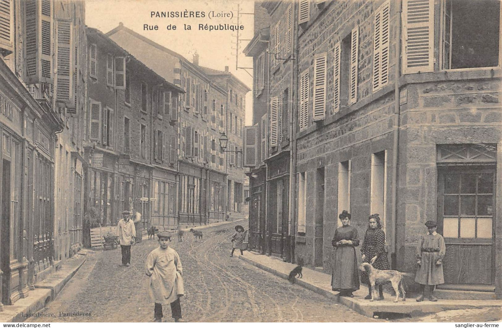 CPA 42 PANISSIERES / RUE DE LA REPUBLIQUE - Sonstige & Ohne Zuordnung