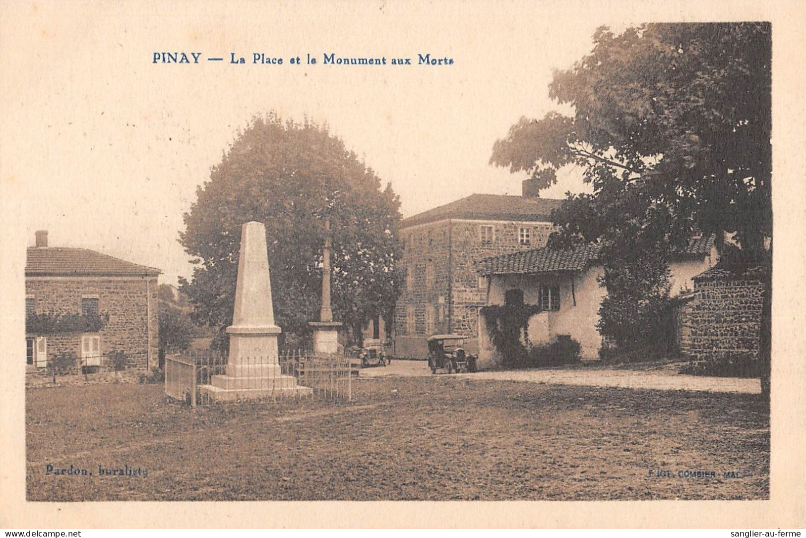 CPA 42 PINAY / LA PLACE / MONUMENT AUX MORTS - Sonstige & Ohne Zuordnung