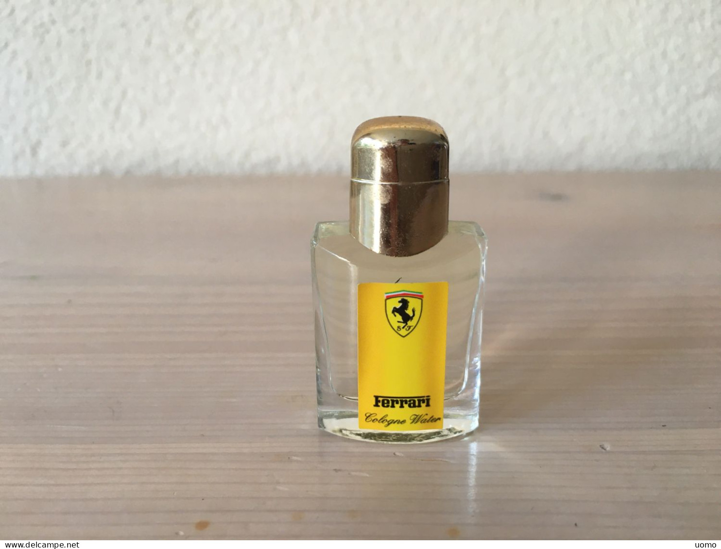 Ferrari Cologne Water 4 Ml - Miniatures Hommes (sans Boite)