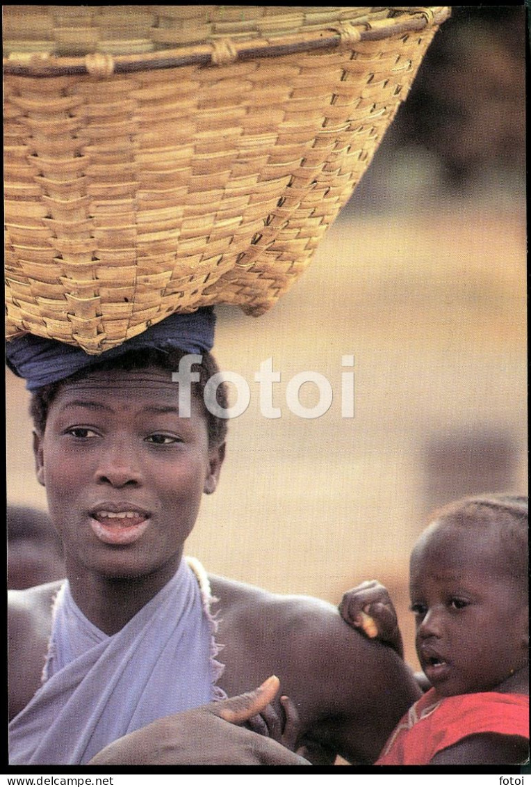 PHOTO POSTCARD FEMME NATIVE AFRICAN WOMAN COSTUME GUINE BISSAU GUINEA  AFRICA AFRIQUE CARTE POSTALE NT9 - Guinea Bissau