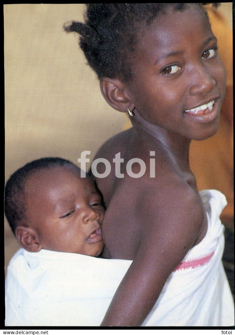 PHOTO POSTCARD JEUNE FEMME NATIVE AFRICAN GIRL COSTUME GUINE BISSAU GUINEA  AFRICA AFRIQUE CARTE POSTALE - Guinea Bissau