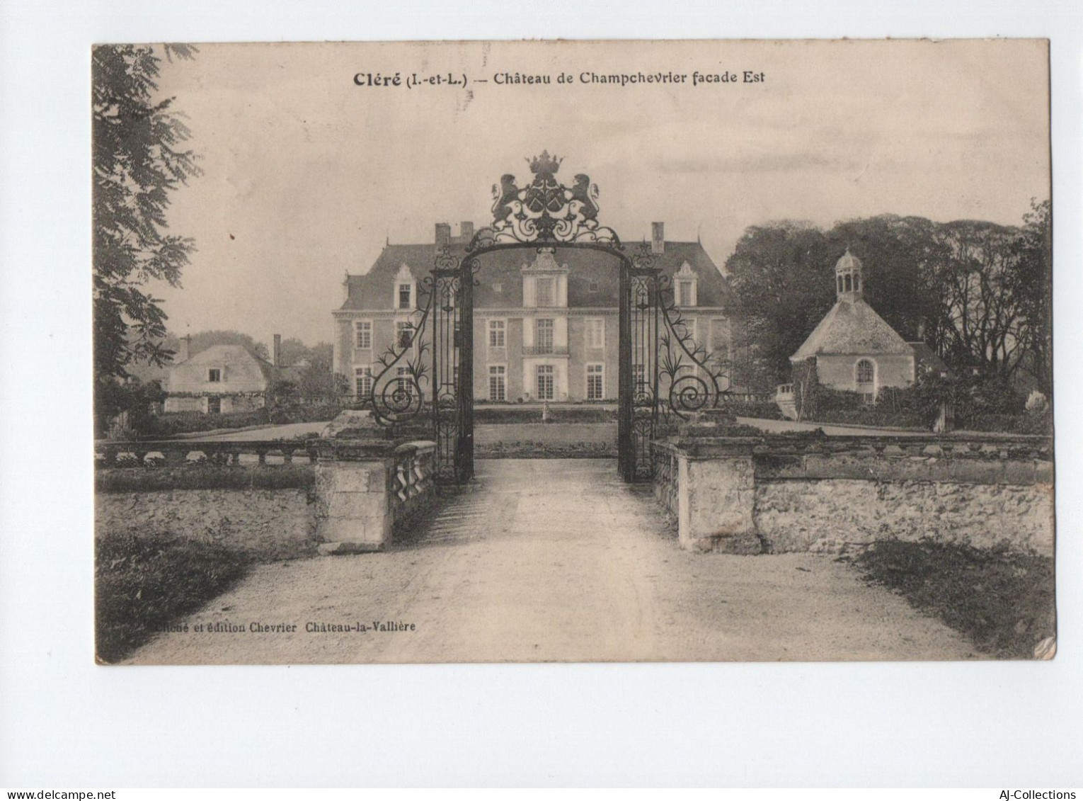 AJC - Cléré Chateau De Champchevrier Facade Est - Cléré-les-Pins