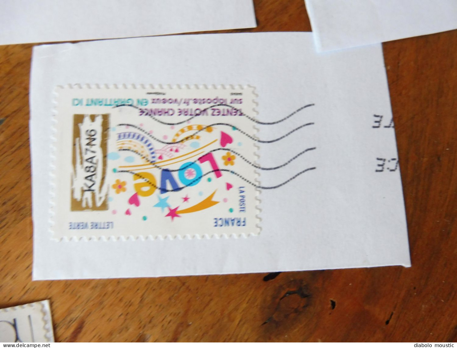 23 timbres divers  oblitérés  dont image de Jean-Claude Brialy