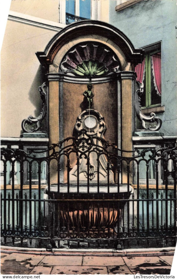 BELGIQUE - Saumur - Manneken - Pis - Colorisé - Carte Postale Ancienne - Monumenti, Edifici