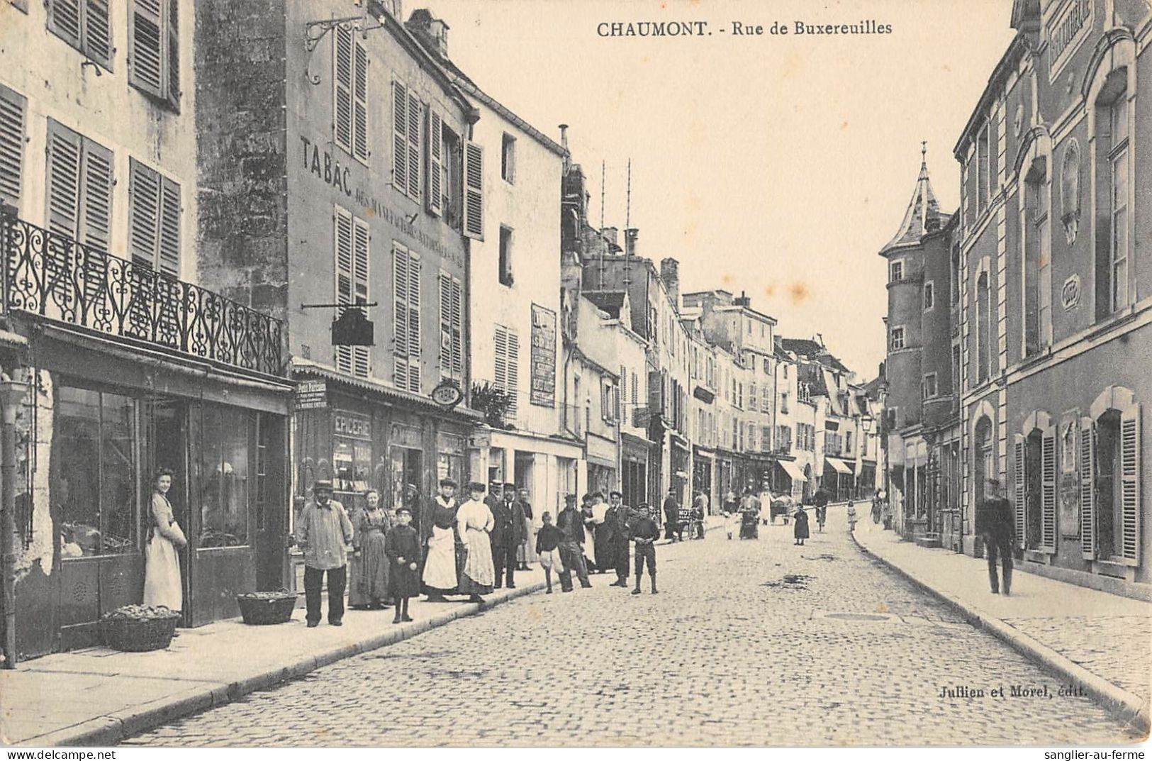 CPA 52 CHAUMONT / RUE DE BUXEREUILLES - Chaumont