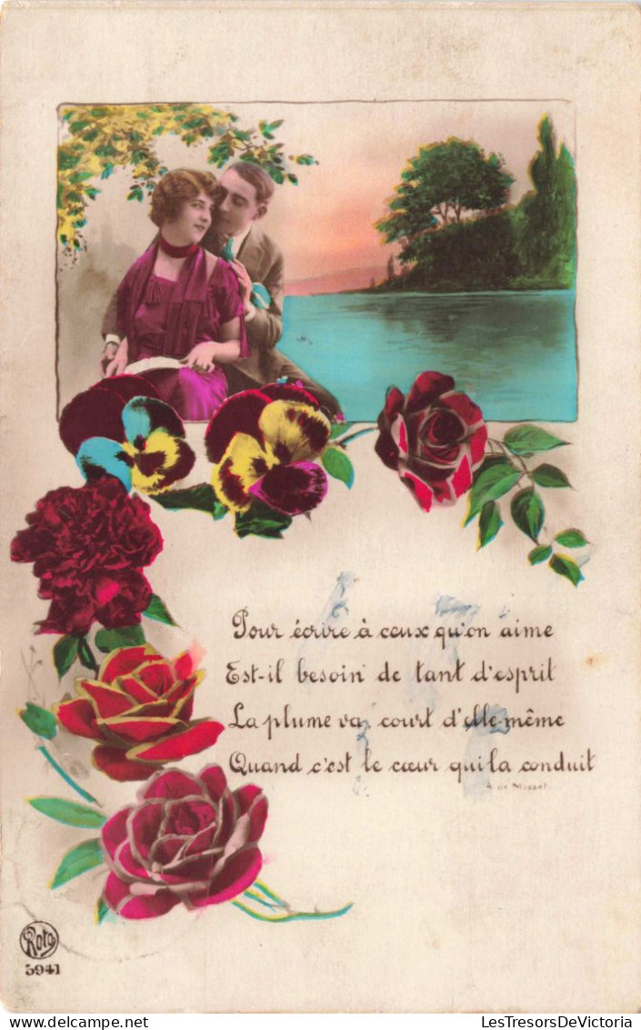 COUPLE - Pour écrire à Ceux Qu'on Aime - Colorisé -  Carte Postale Ancienne - Couples