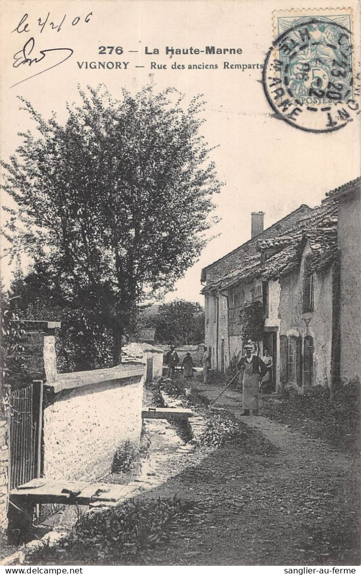 CPA 52 VIGNORY / RUE DES ANCIENS REMPARTS - Altri & Non Classificati