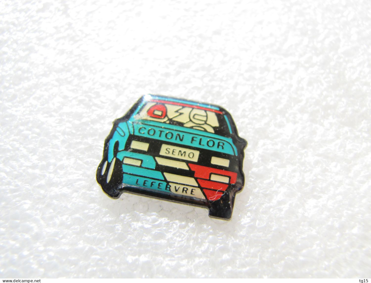 PIN'S   PEUGEOT   104   COTON FLOR    SEMO  JEAN CLAUDE LEFEBVRE    RALLYE - Peugeot