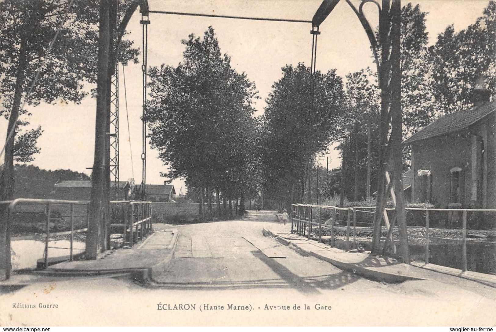 CPA 52 ECLARON / AVENUE DE LA GARE - Altri & Non Classificati