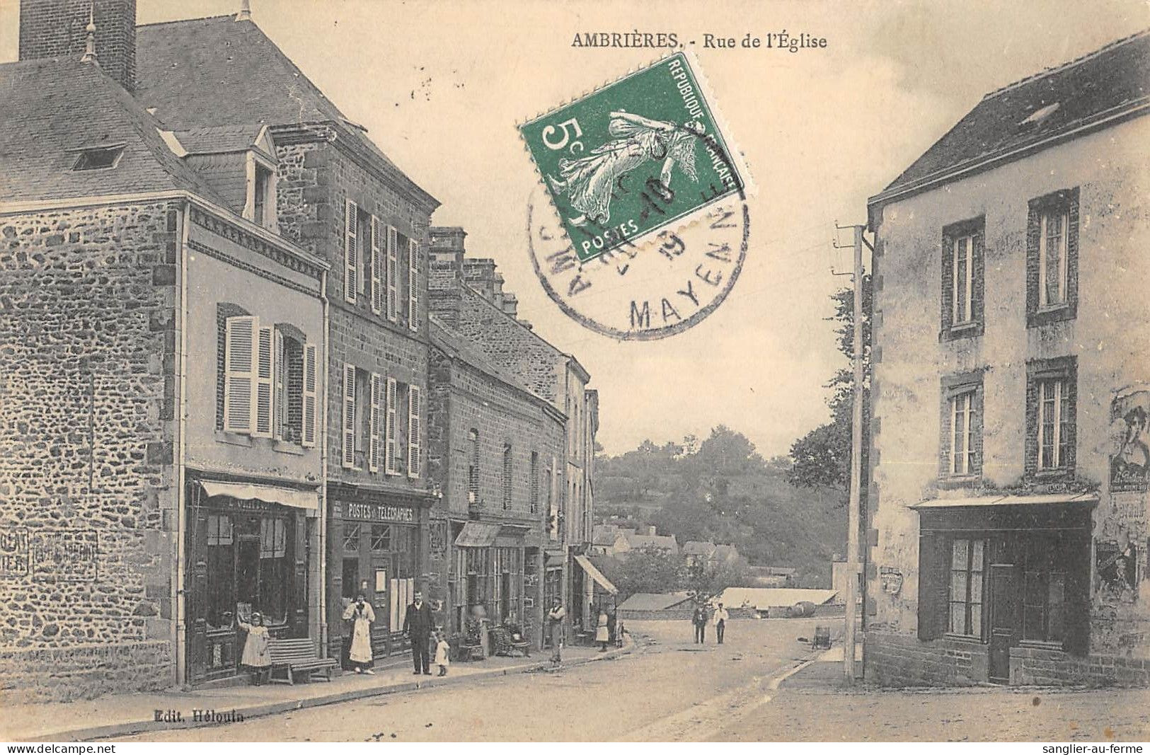 CPA 53 AMBRIERES / RUE DE L'EGLISE - Other & Unclassified