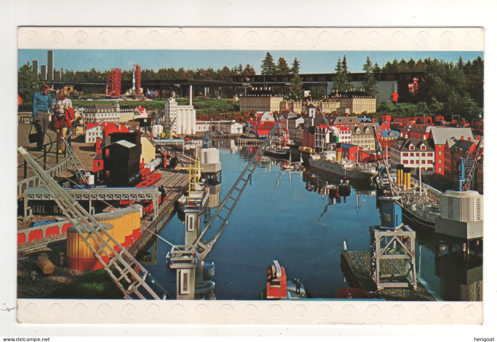 Carte Postale Timbrée Du 13/08/76 Avec Beau Cachet Rouge " Legoland Billund " - Lettres & Documents