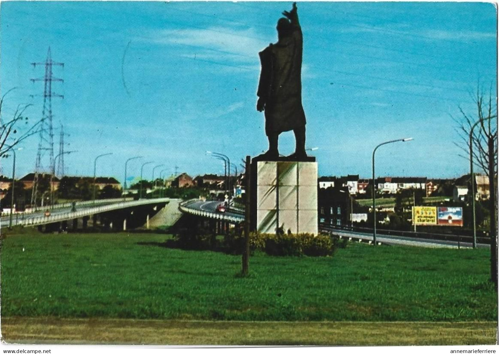 La Louvière  Monument De L'Appel - La Louvière