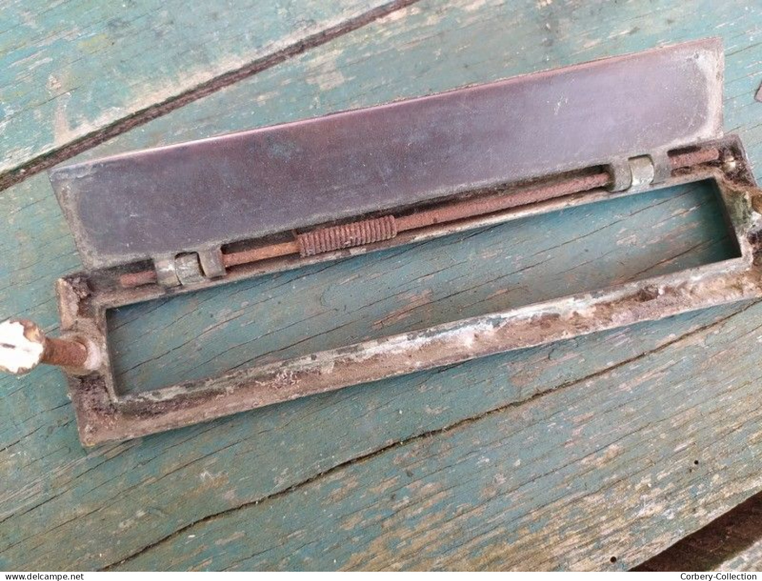 Ancienne Trappe de Porte Entrée de Boite aux Lettres en Laiton