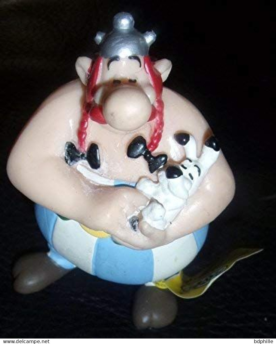 Figurine Obelix - Idefix Plastoy 1997 Etat Neuf - Figuren - Kunststoff