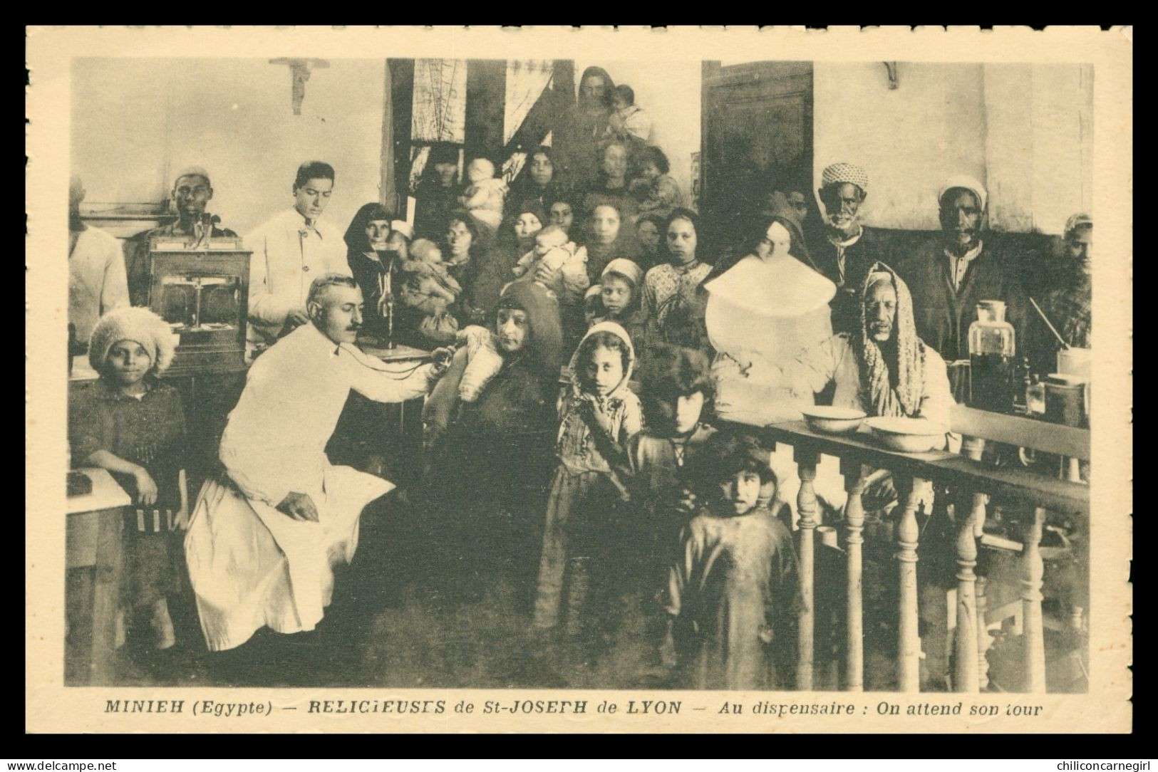 * MINIEH - Religieuses De St Joseph De Lyon Au Dispensaire On Attend Son Tour - Animée - Prêtre - Saint - Edit. LESCUYER - Menia