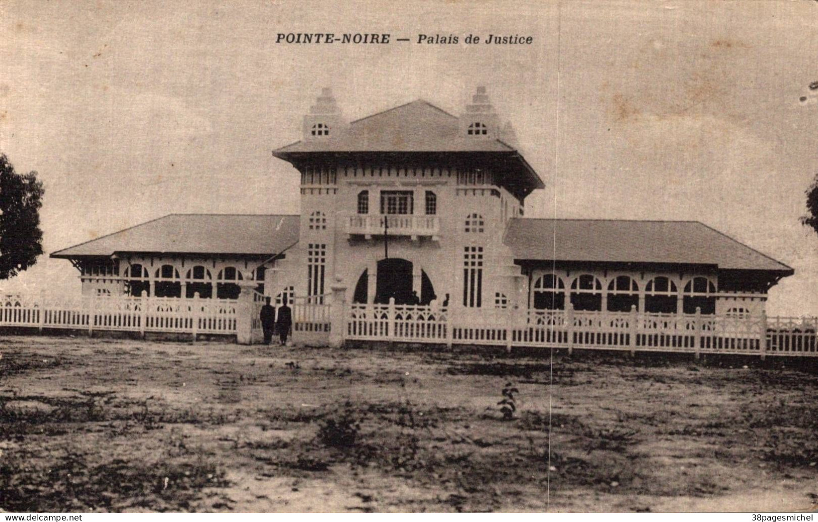 J0709 - AFRIQUE - CONGO - POINTE NOIRE - Palais De Justice - Pointe-Noire