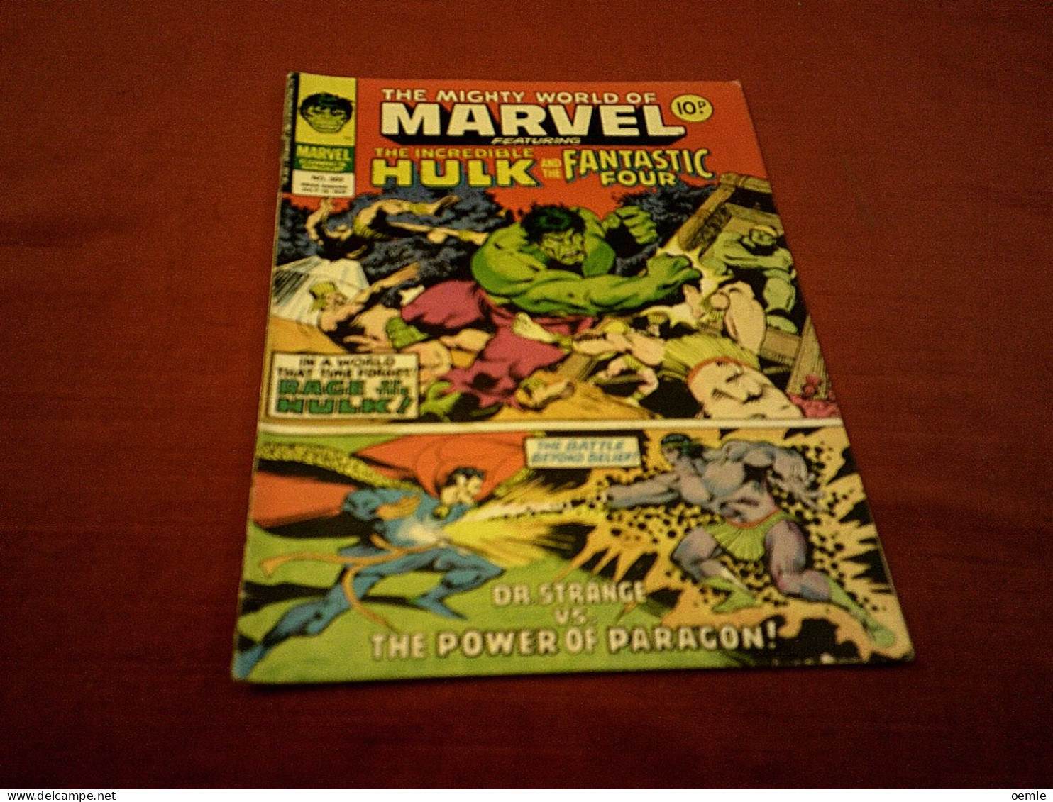 MARVEL  FEATURING  THE INCREDIBLE HULK AND THE FANTASTIC FOUR N° 303  JULY 1979 - Marvel