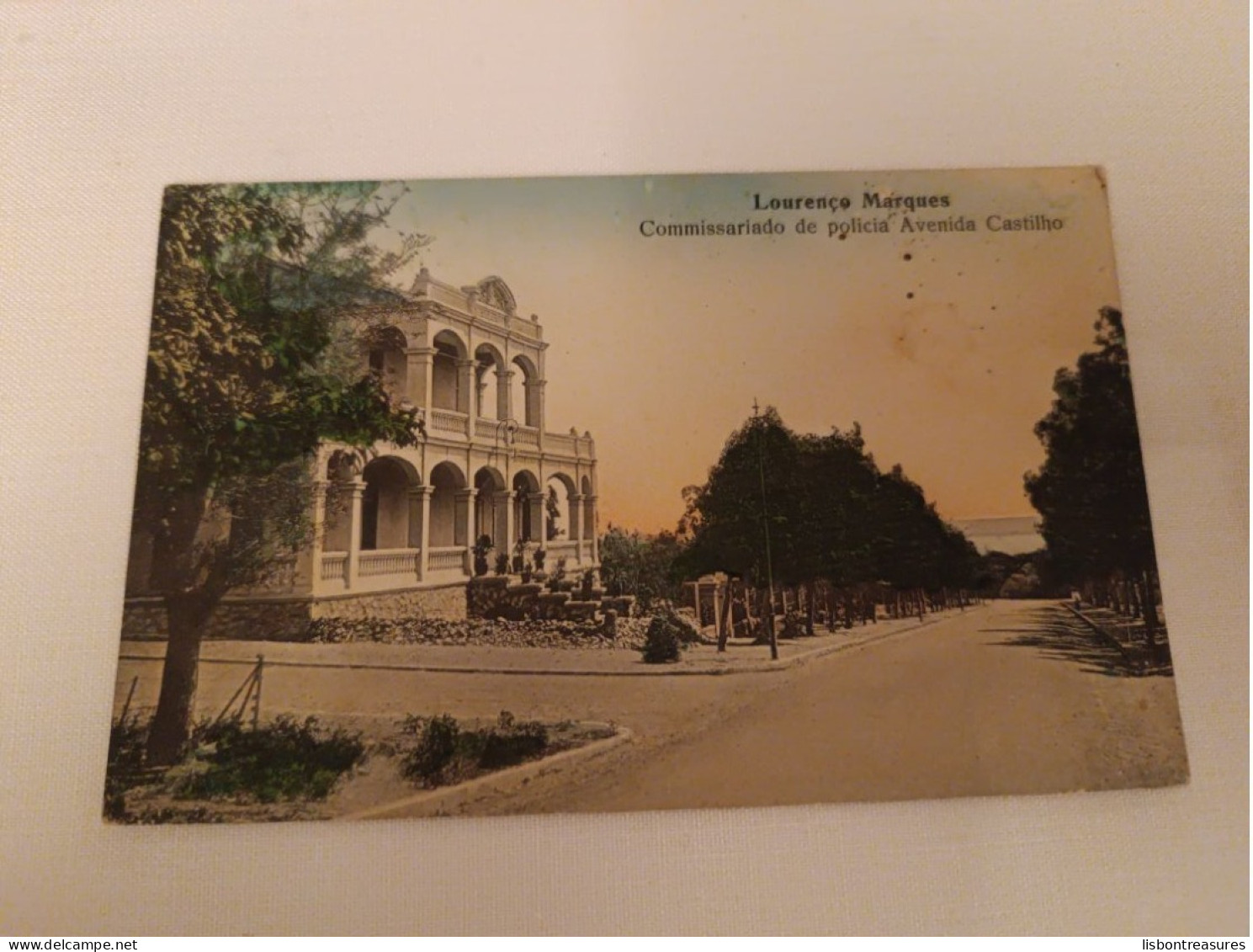 ANTIQUE POSTCARD MOZAMBIQUE LOURENÇO MARQUES MAPUTO - COMISSARIADO DE POLICIA AVENIDA CASTILHO UNUSED - Mozambique