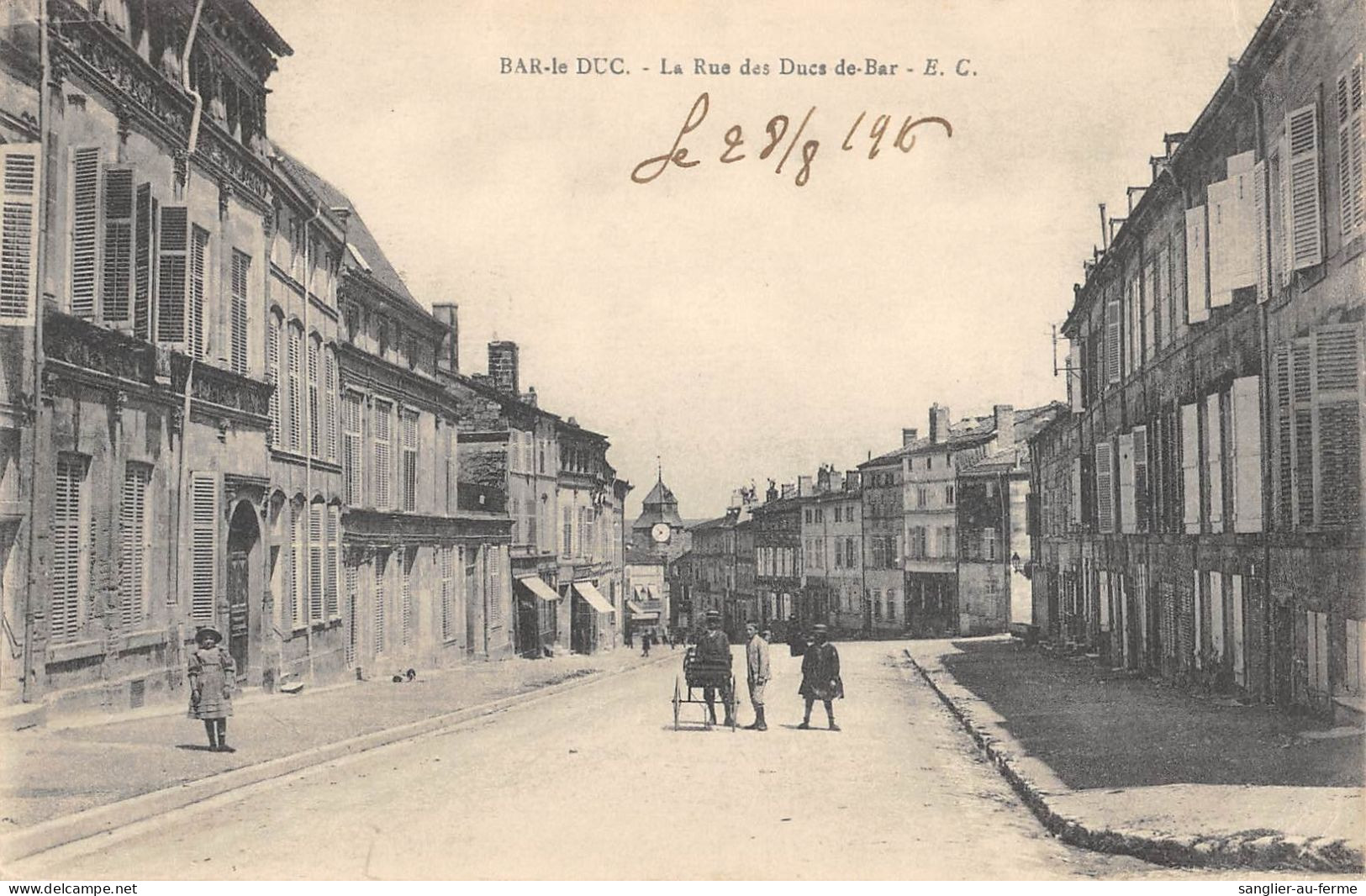 CPA 55 BAR LE DUC / LA RUE DES DUCS DE BAR - Bar Le Duc