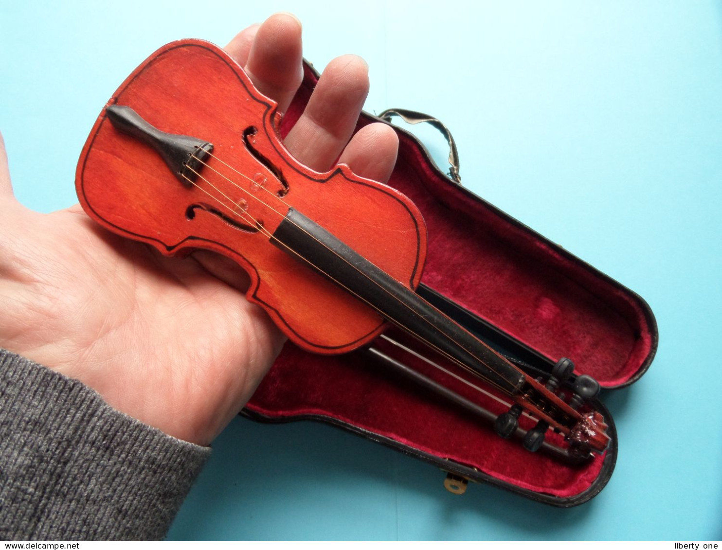 Miniatuur VIOOL Met STRIJKSTOK - VIOLON Avec ARCHET / BOW ( Coffre L 24 Cm ) T O P Condition ( See / Voir / Zie Scan ) ! - Instrumentos De Música