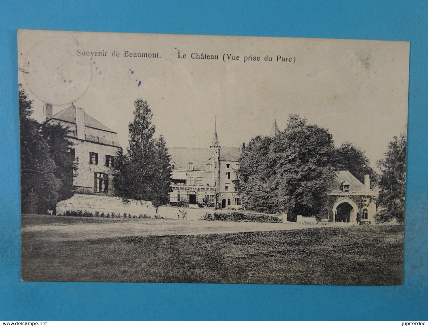 Souvenir De Beaumont Le Château (Vue Prise Du Parc) - Beaumont