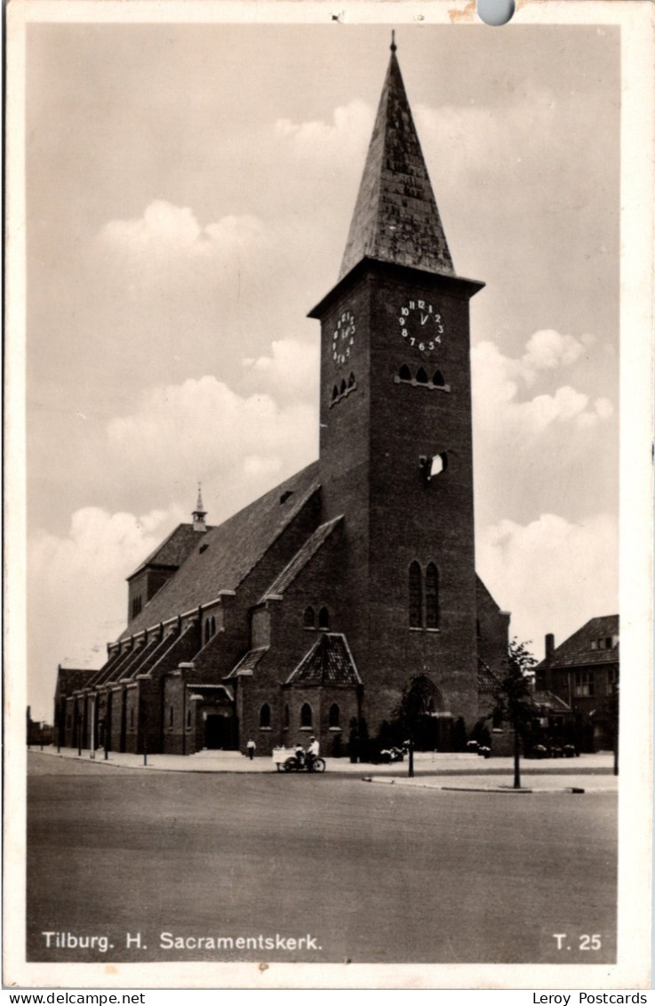 #3641 - Tilburg, H. Sacramentskerk 1943 (NB) - Tilburg